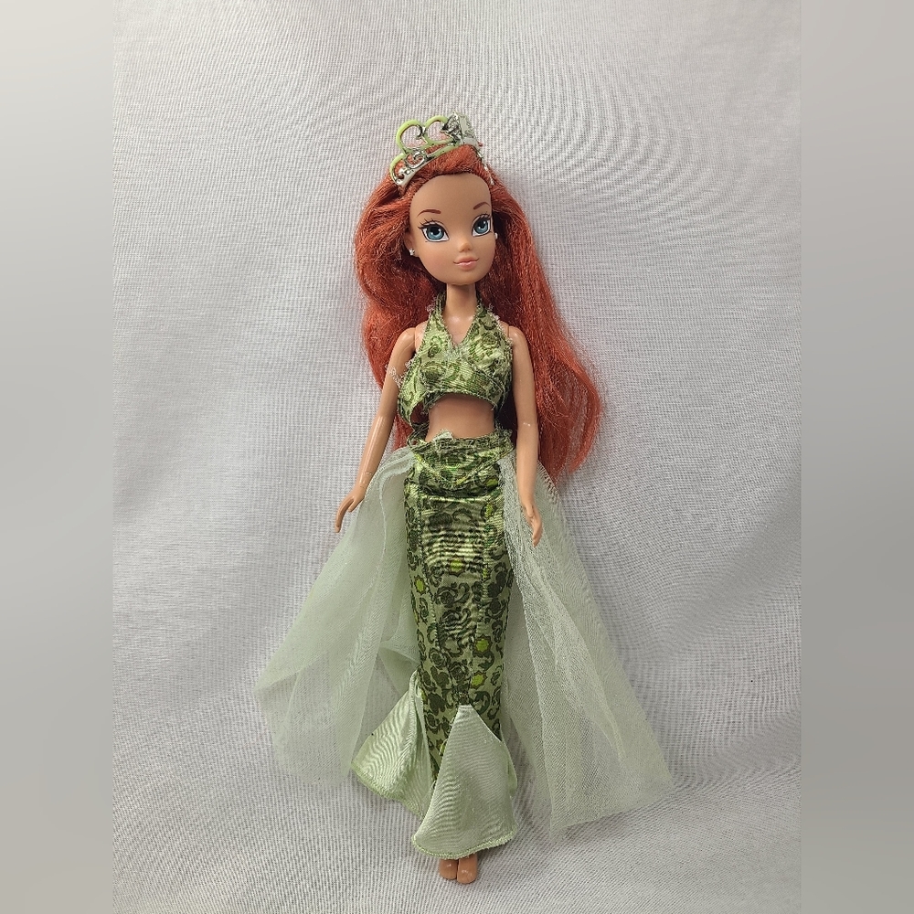 MGA The Little Mermaid Story Time Collection Princess Doll Ariel Red Hair- Read